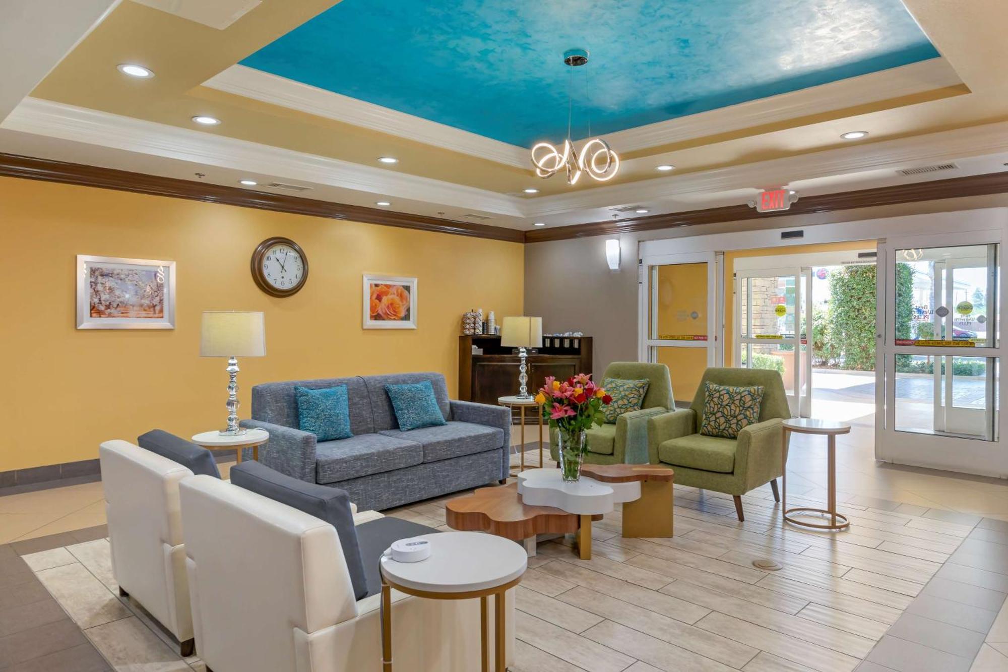 Best Western Plus Wasco Inn & Suites Buitenkant foto