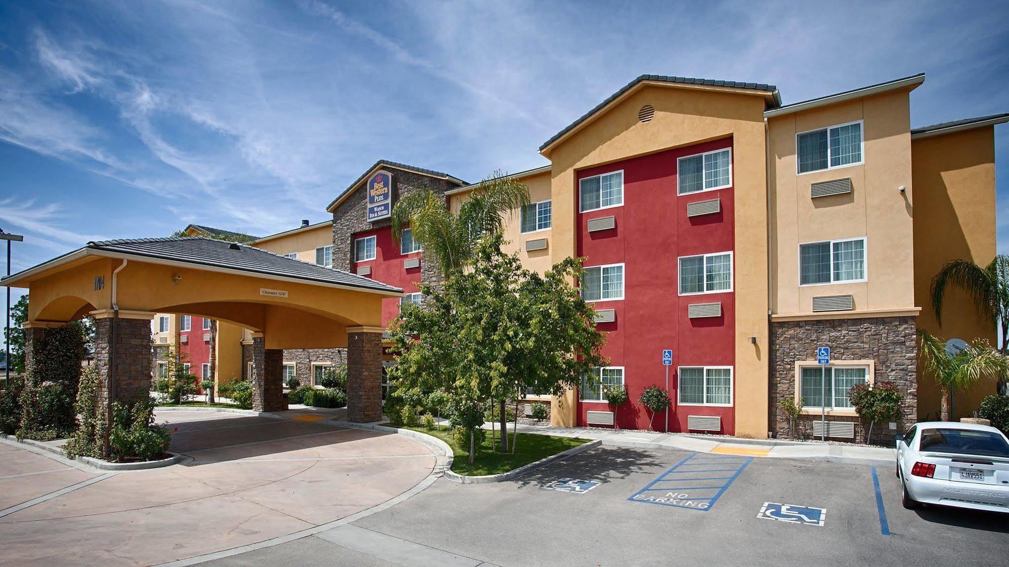 Best Western Plus Wasco Inn & Suites Buitenkant foto